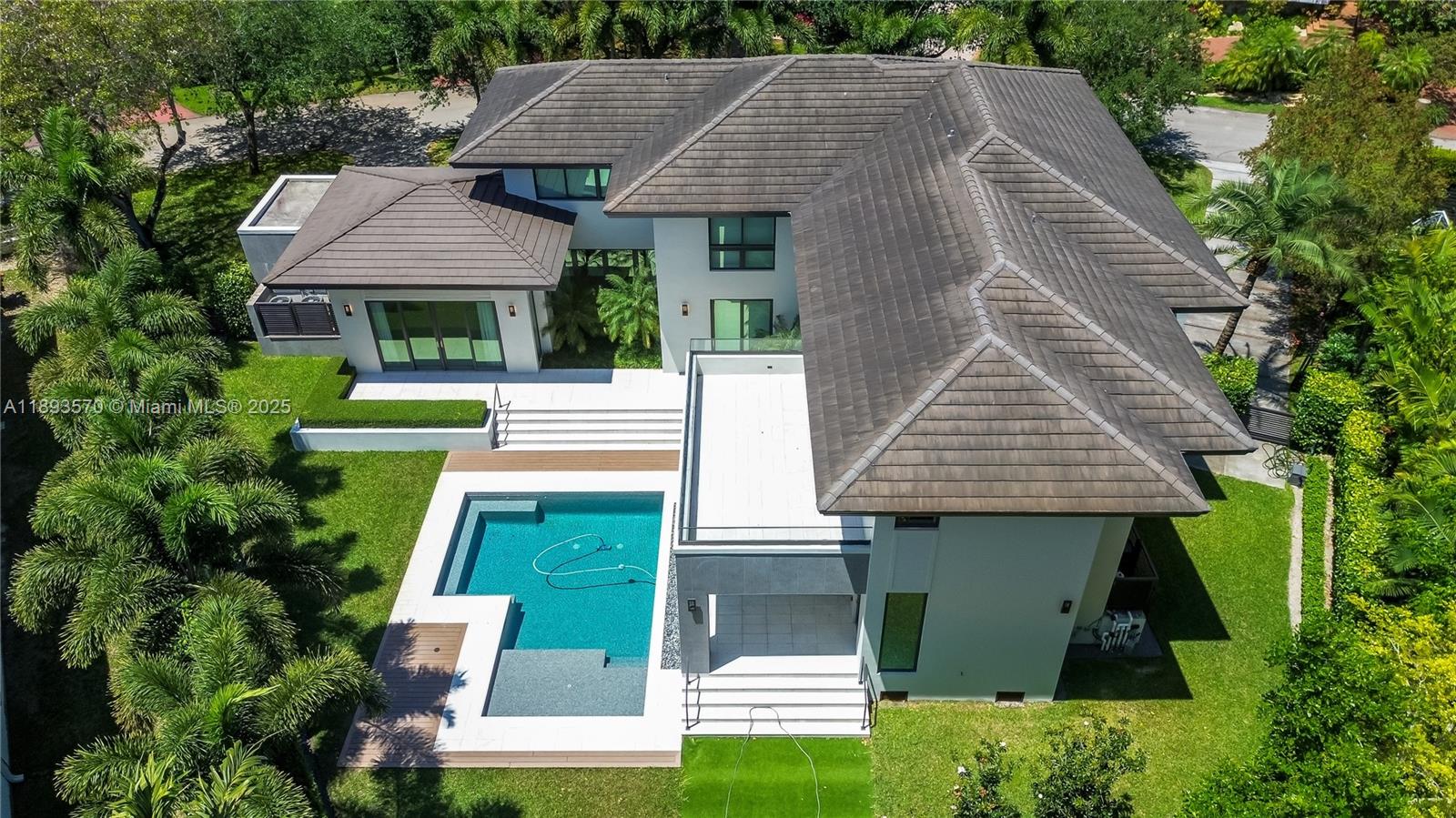 7015 Mira Flores Ave, Coral Gables FL 33143