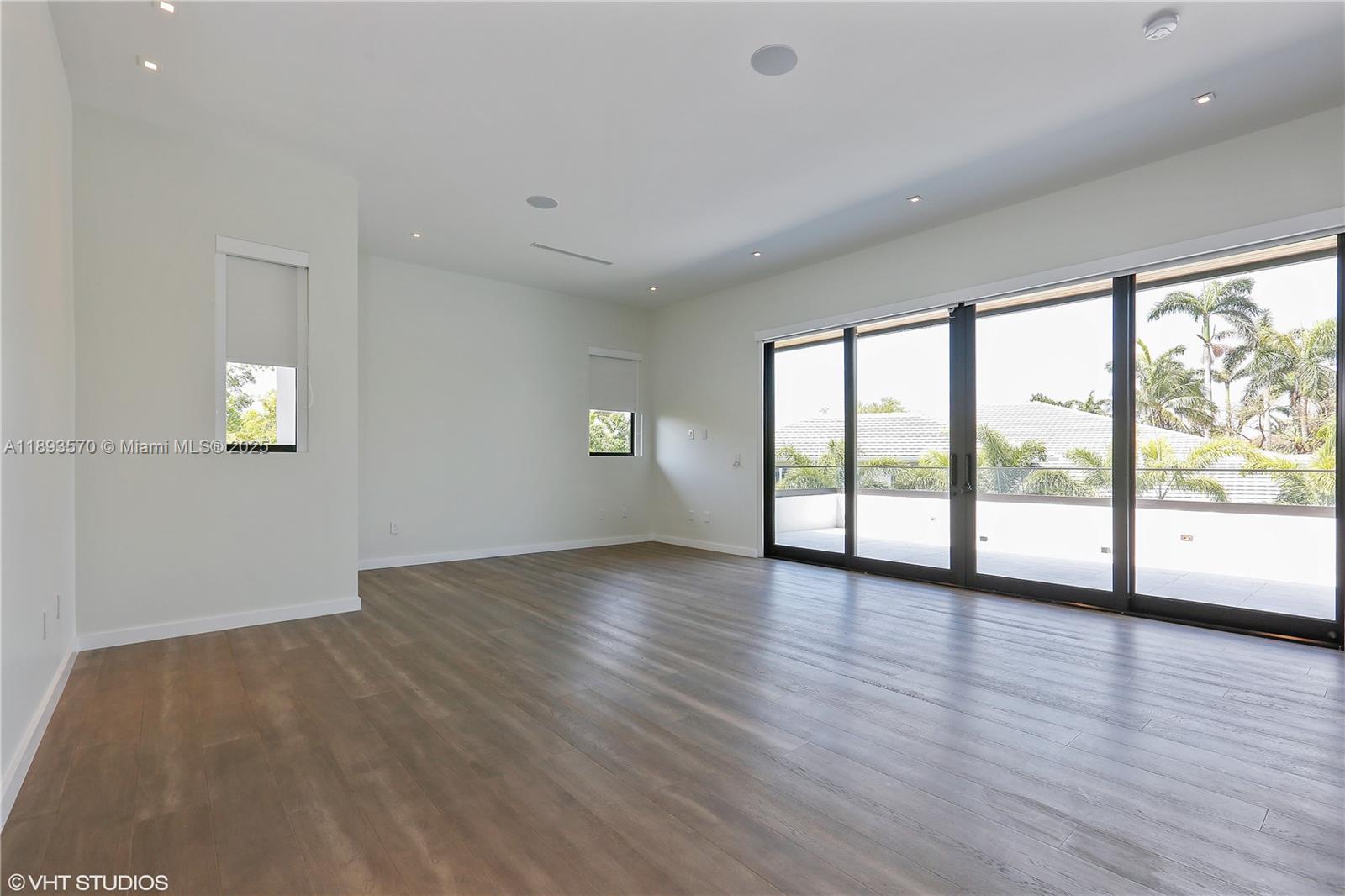 7015 Mira Flores Ave, Coral Gables FL 33143