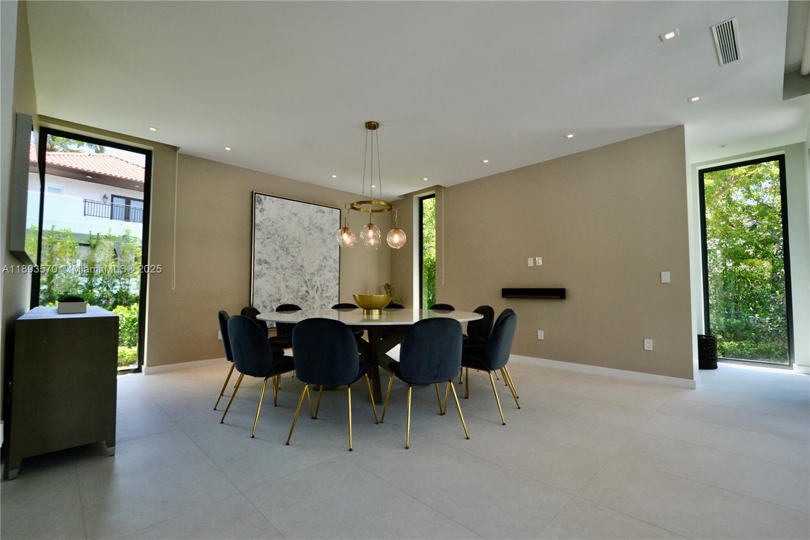 7015 Mira Flores Ave, Coral Gables FL 33143