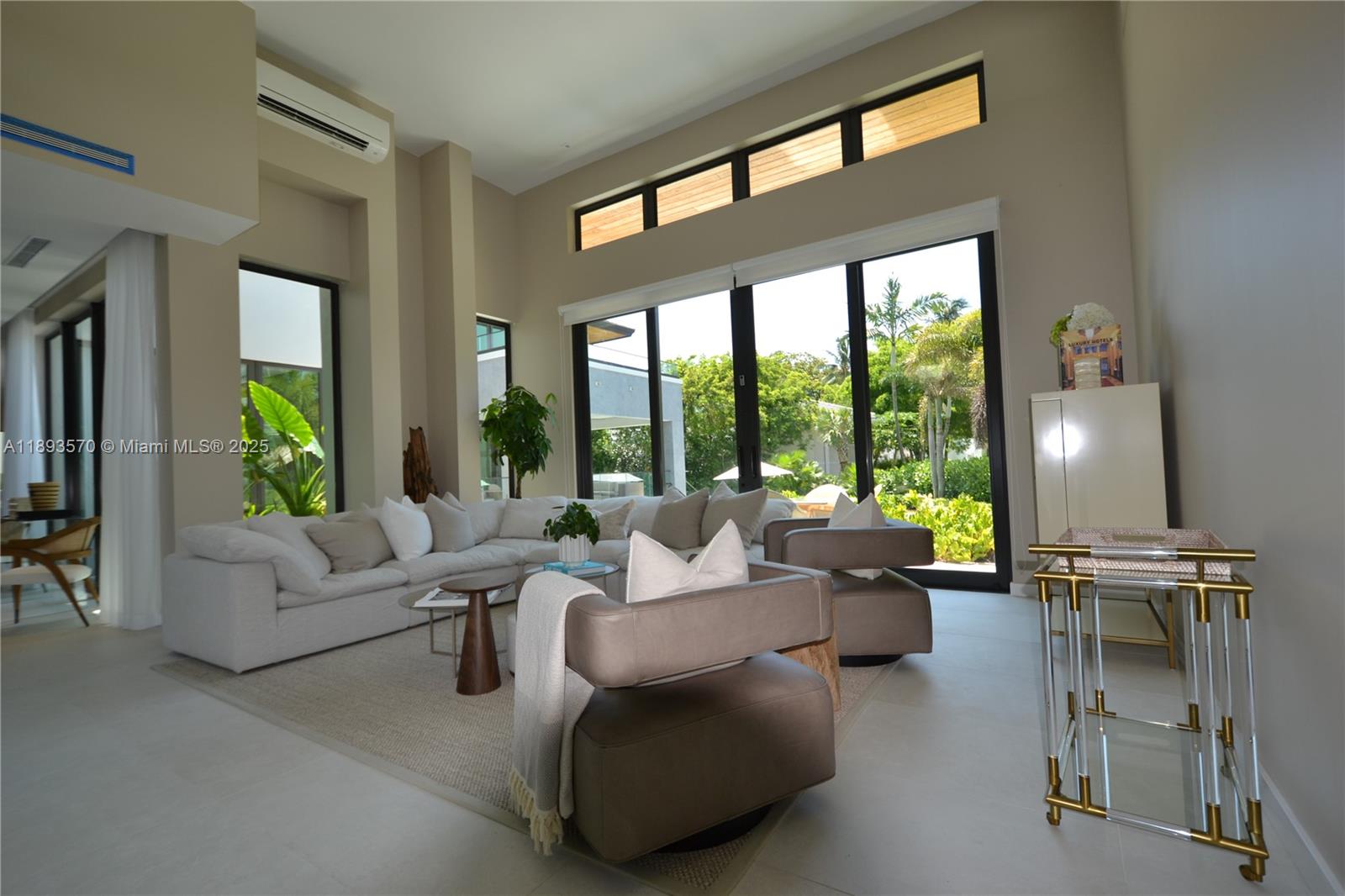 7015 Mira Flores Ave, Coral Gables FL 33143