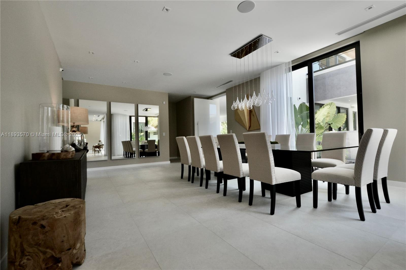7015 Mira Flores Ave, Coral Gables FL 33143