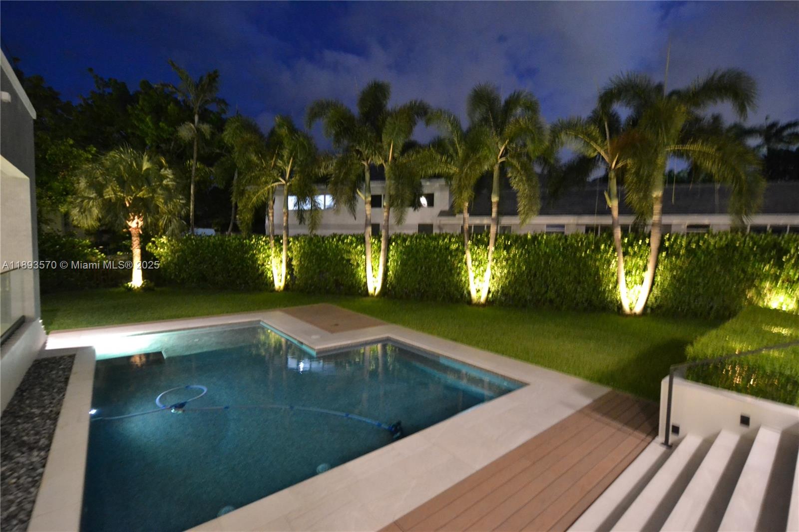 7015 Mira Flores Ave, Coral Gables FL 33143