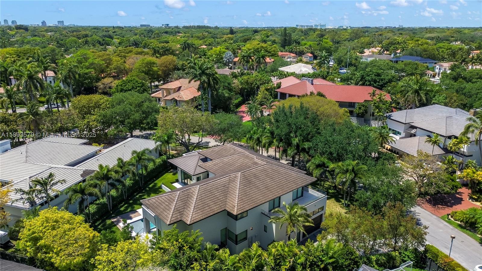 7015 Mira Flores Ave, Coral Gables FL 33143