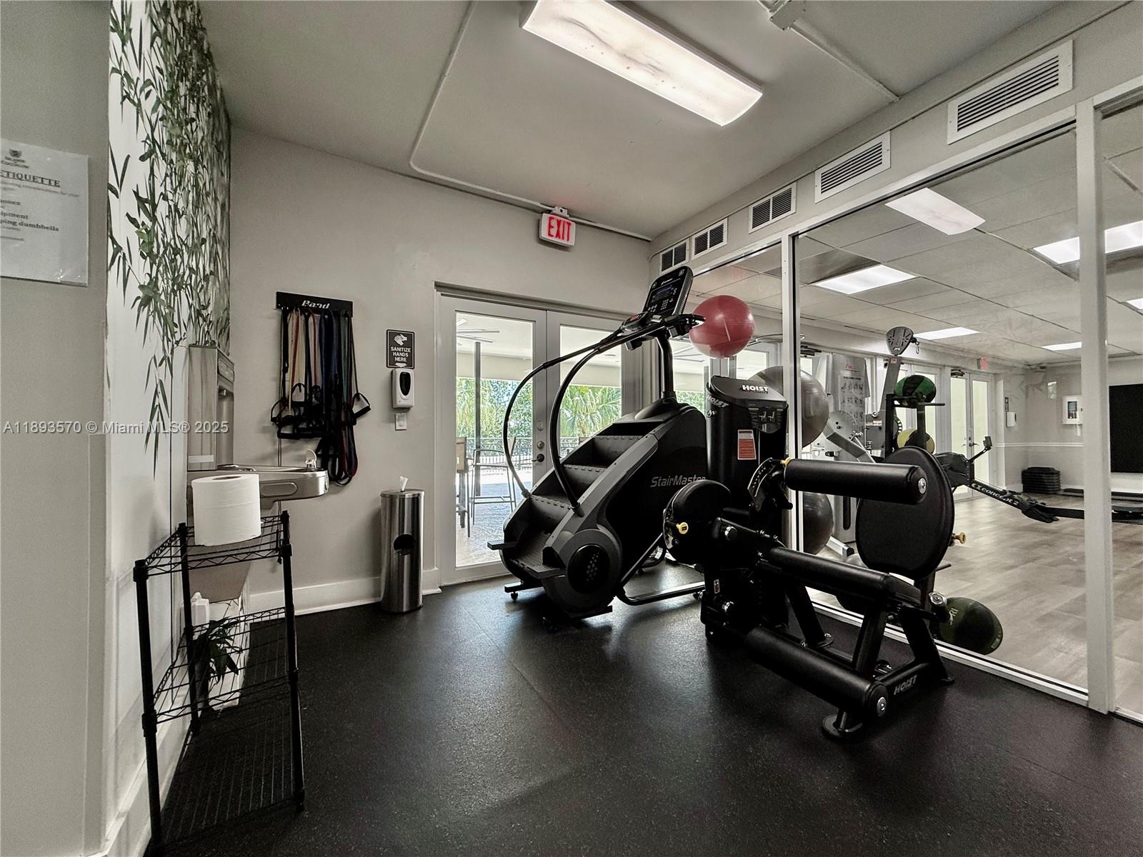 7015 Mira Flores Ave, Coral Gables FL 33143