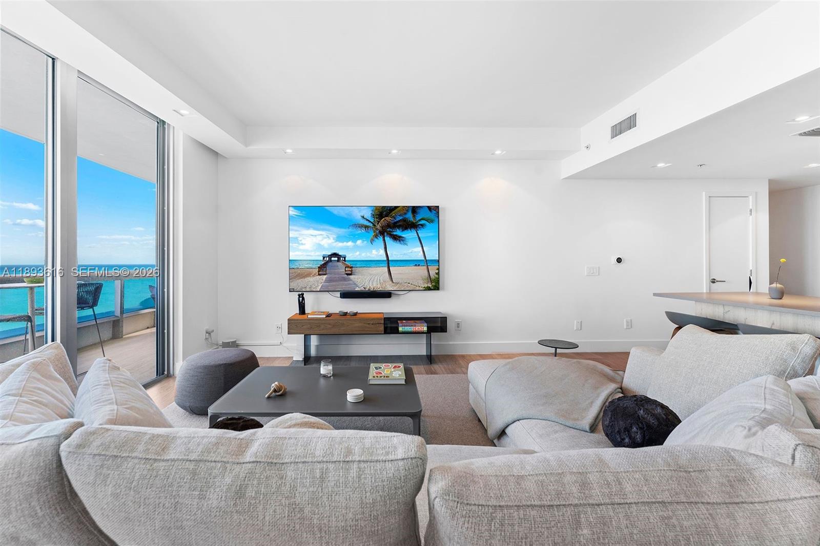 6899 Collins Ave #2601, Miami Beach FL 33141