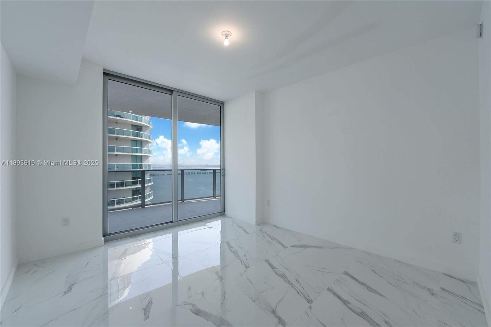 488 NE 18th St #4415, Miami FL 33132