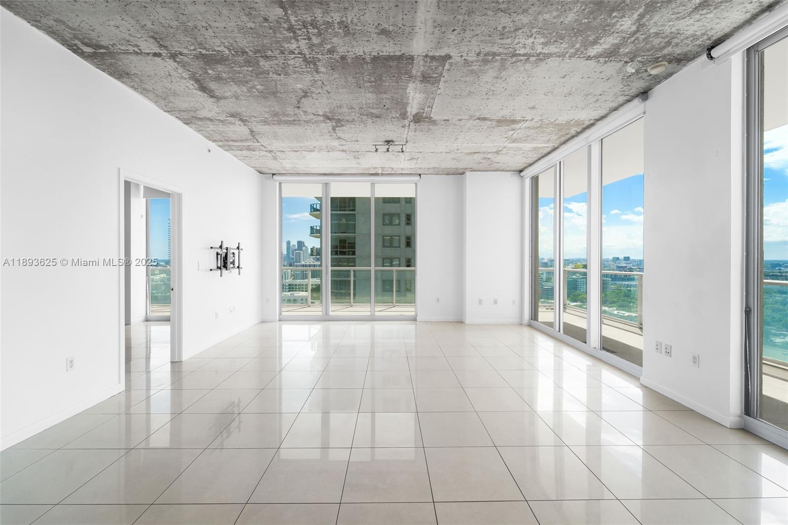 3470 E Coast Ave #H2508, Miami FL 33137