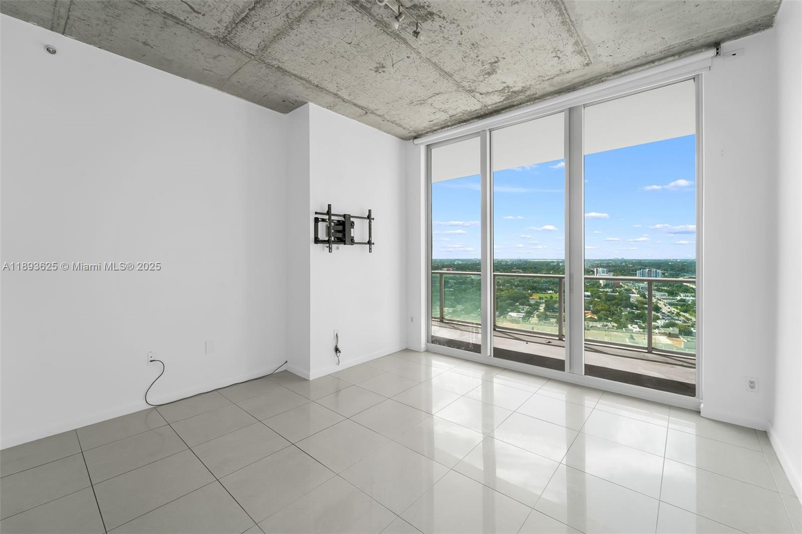 3470 E Coast Ave #H2508, Miami FL 33137