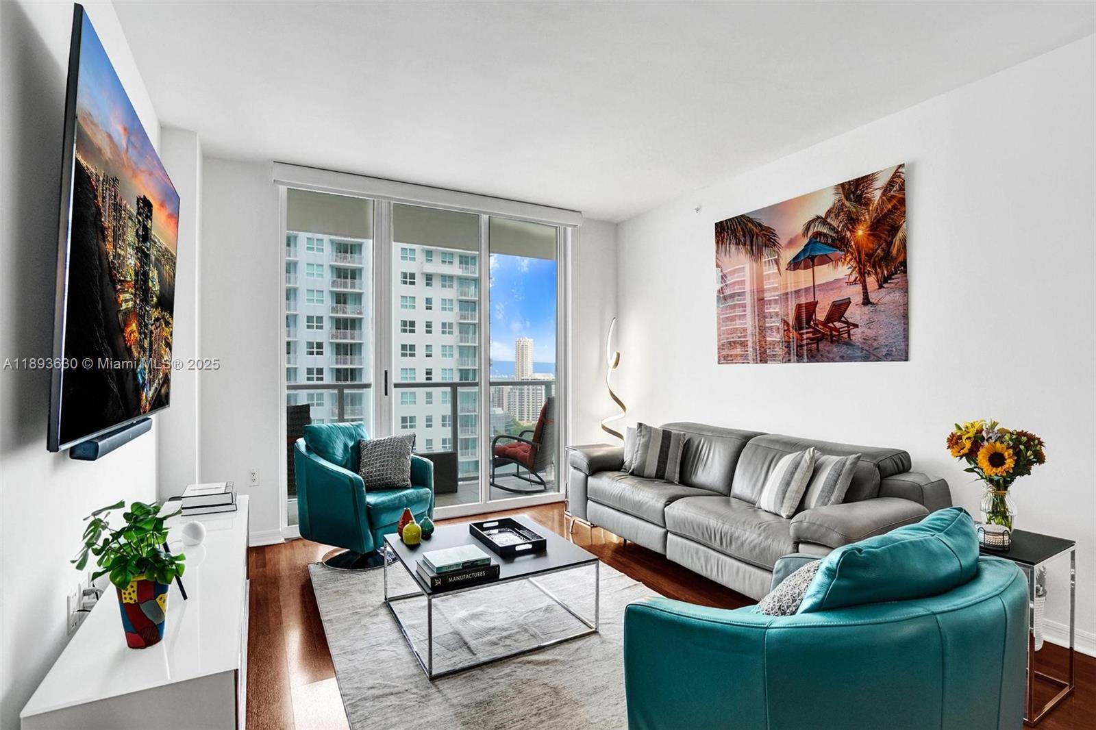 1155 Brickell Bay Dr #2404, Miami FL 33131