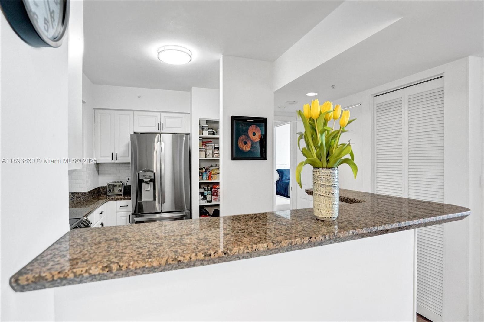 1155 Brickell Bay Dr #2404, Miami FL 33131