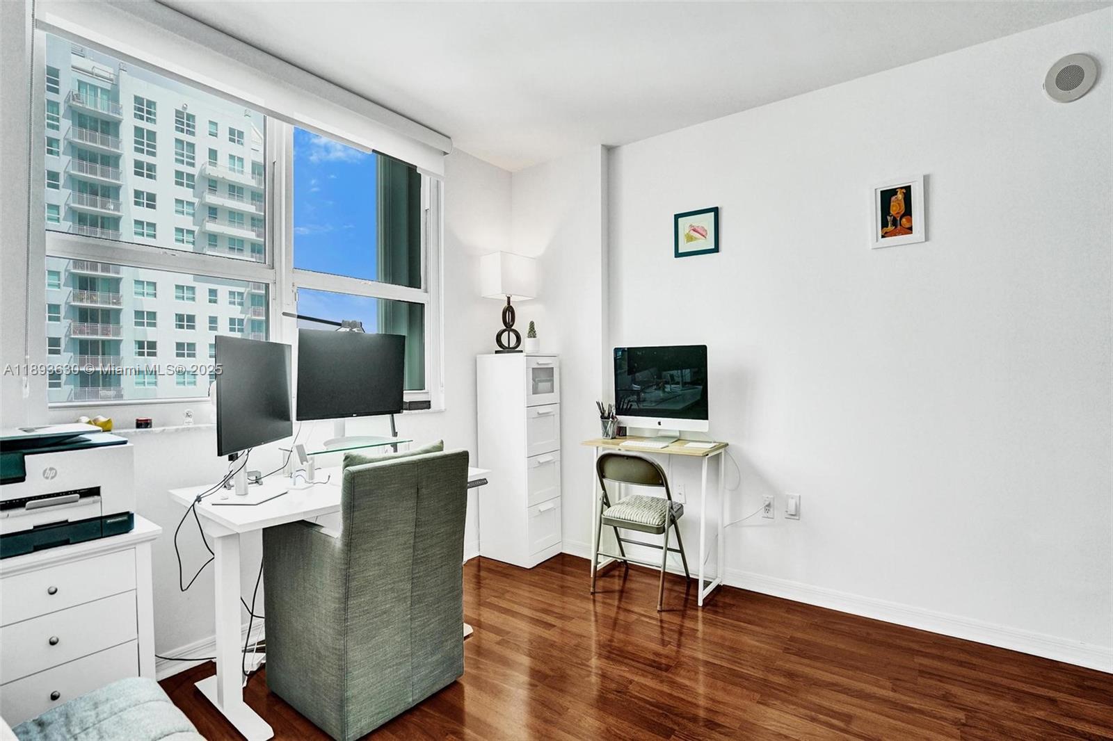 1155 Brickell Bay Dr #2404, Miami FL 33131