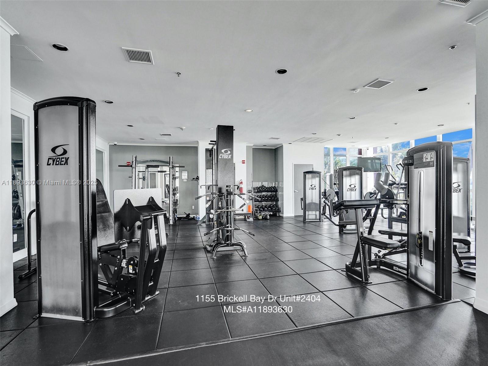 1155 Brickell Bay Dr #2404, Miami FL 33131