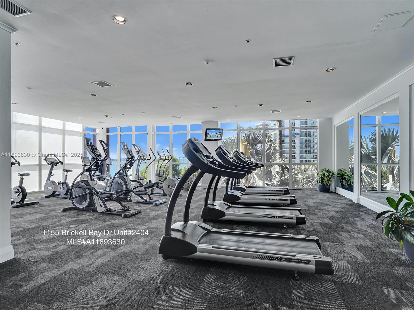 1155 Brickell Bay Dr #2404, Miami FL 33131