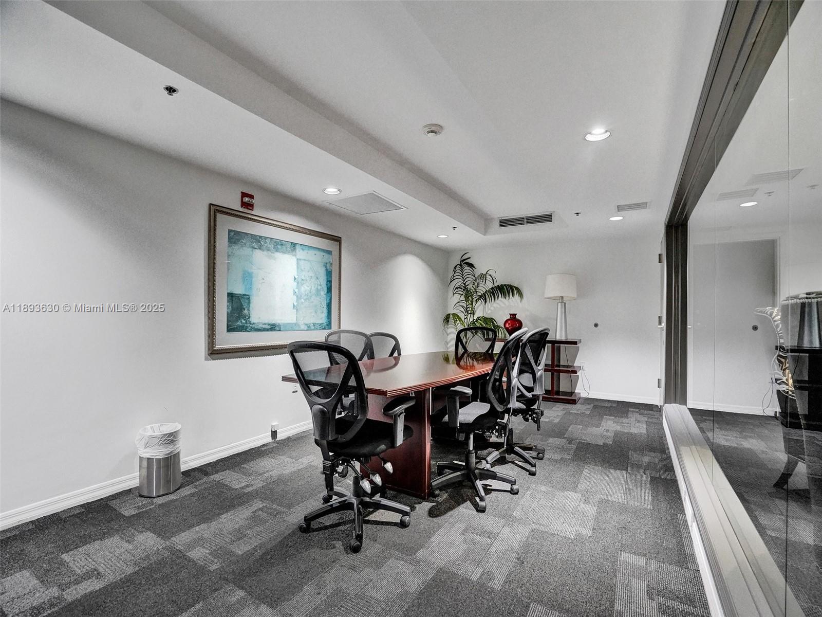 1155 Brickell Bay Dr #2404, Miami FL 33131