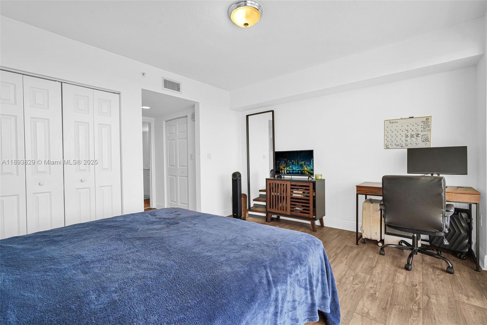 3232 SW 22nd Ter #1703, Miami FL 33145