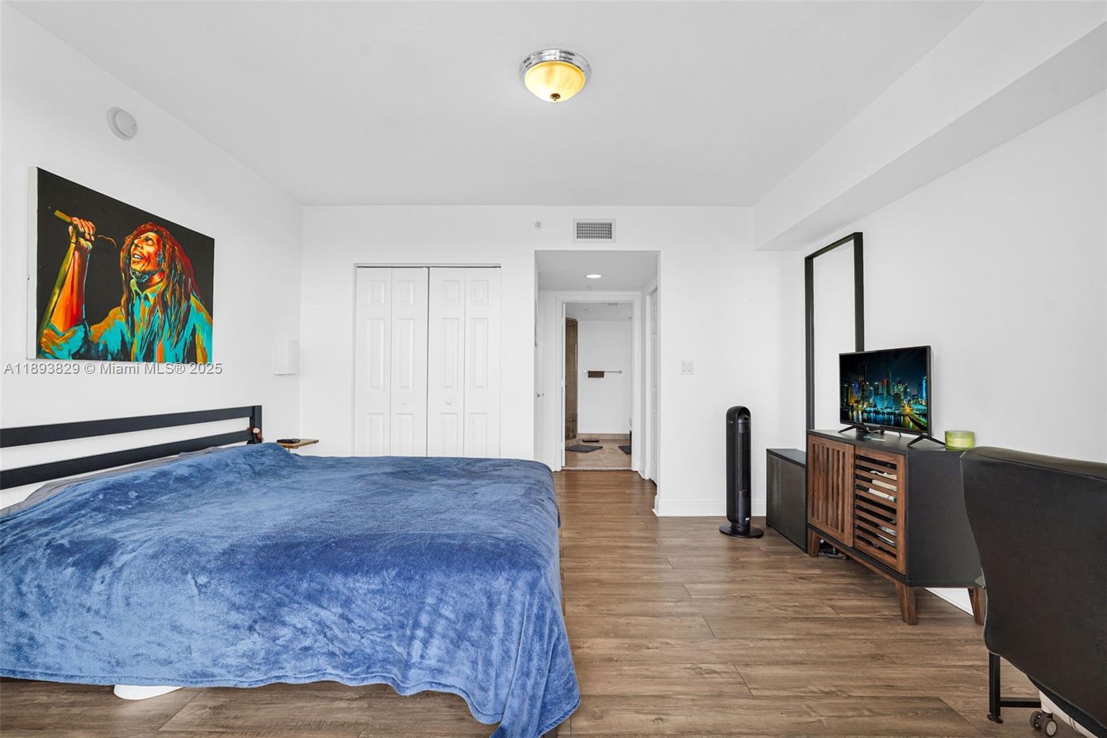 3232 SW 22nd Ter #1703, Miami FL 33145