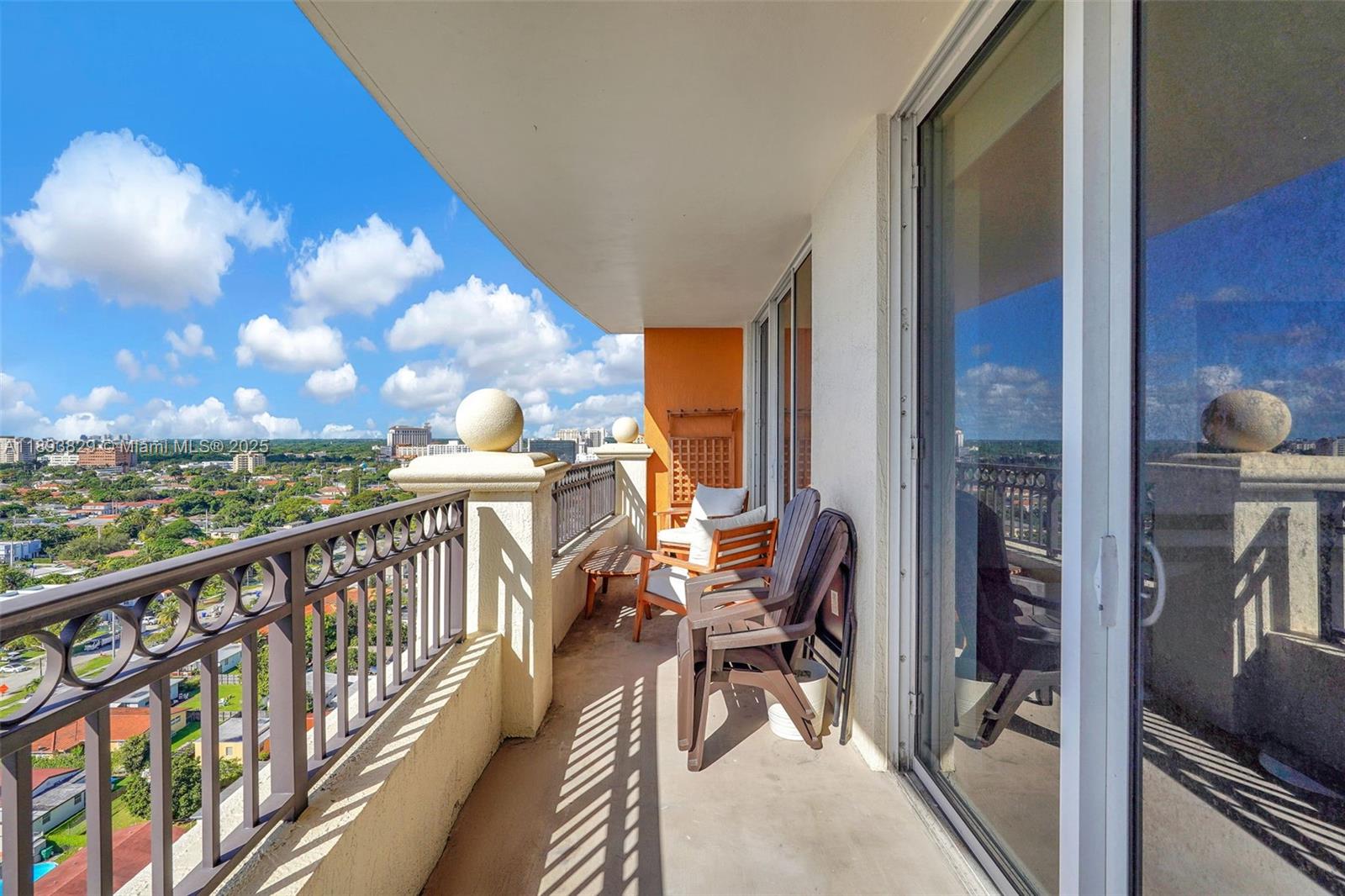 3232 SW 22nd Ter #1703, Miami FL 33145