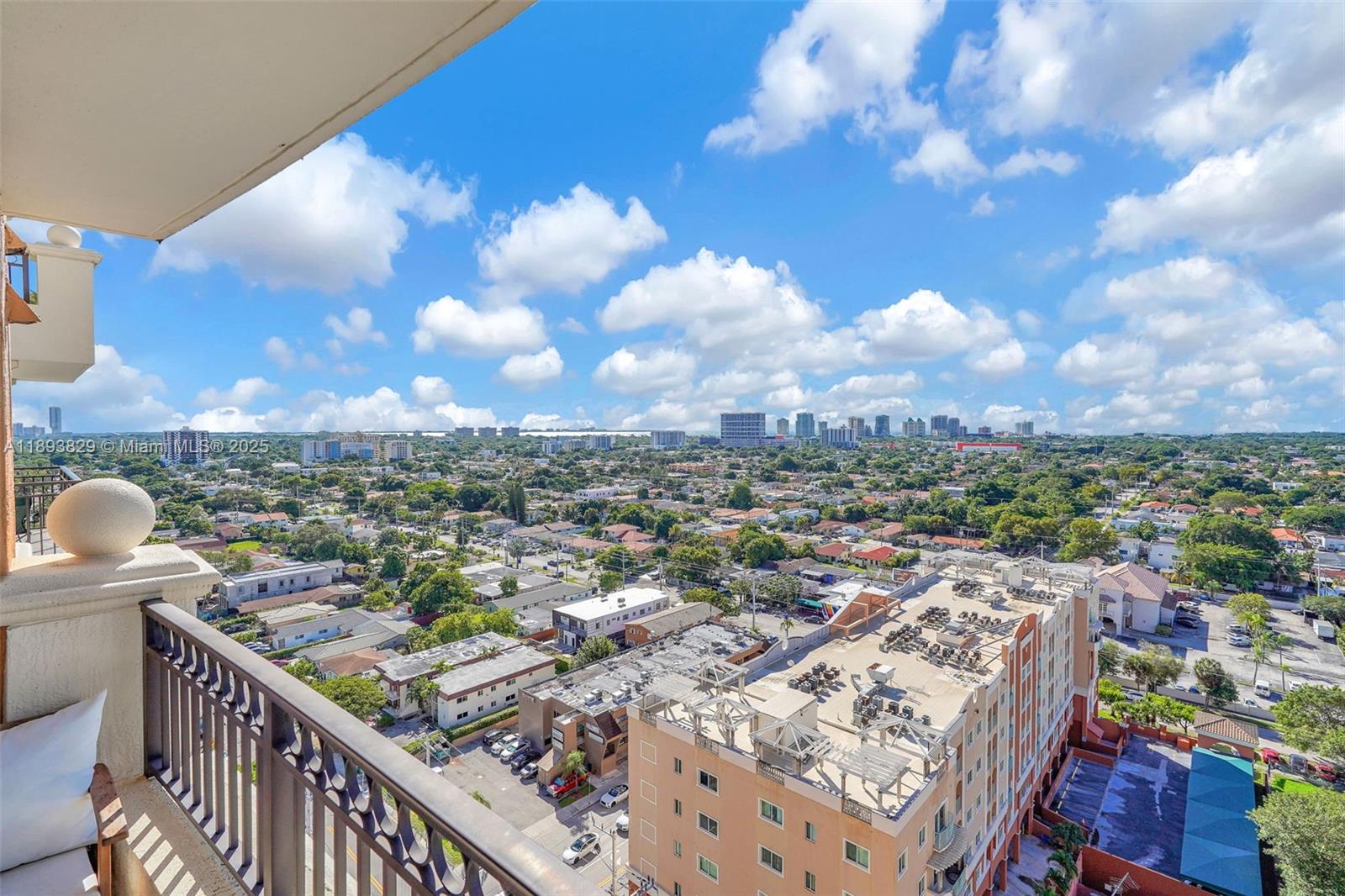3232 SW 22nd Ter #1703, Miami FL 33145