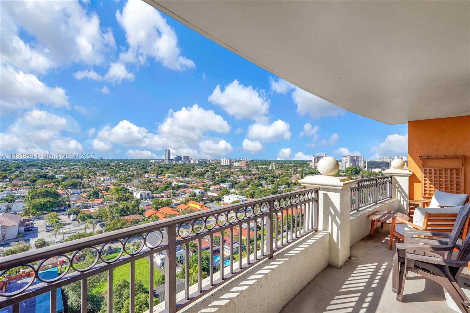 3232 SW 22nd Ter #1703, Miami FL 33145
