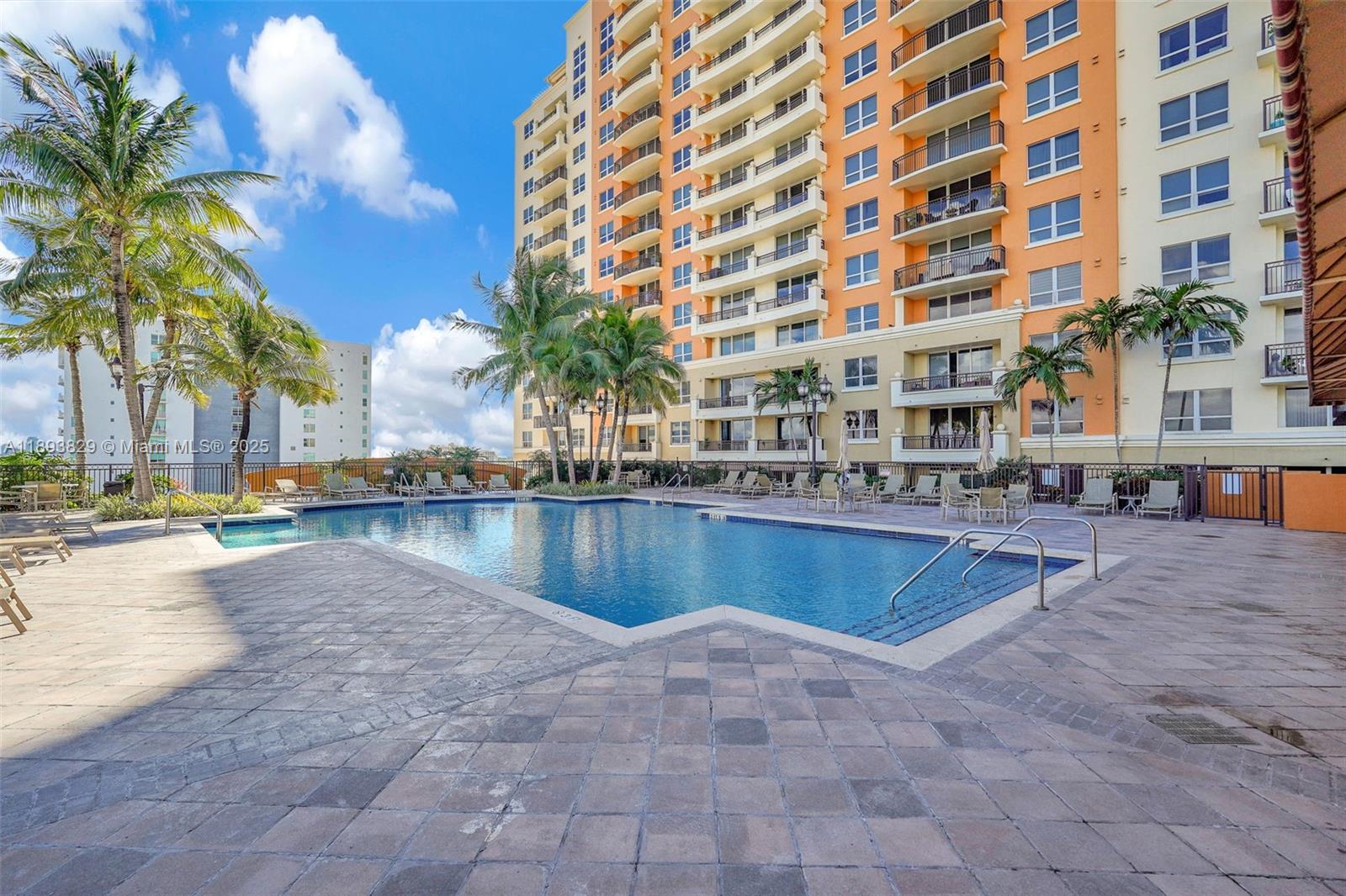 3232 SW 22nd Ter #1703, Miami FL 33145
