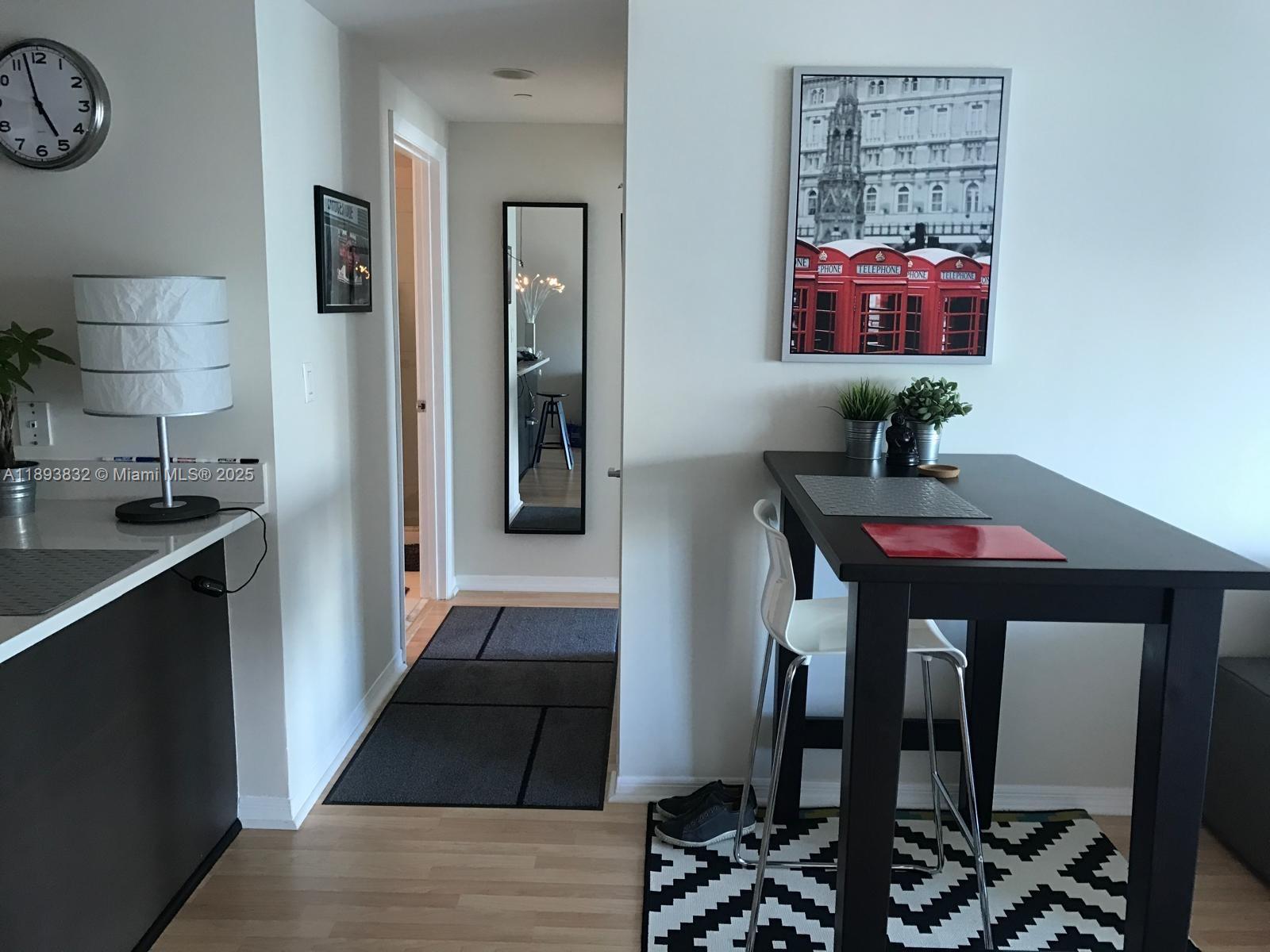500 Brickell Ave #3403, Miami FL 33131