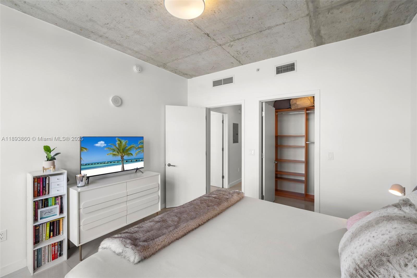 3301 NE 1st Ave #H1207, Miami FL 33137