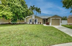 9801 Ridgecreek Rd, Boca Raton FL 33496