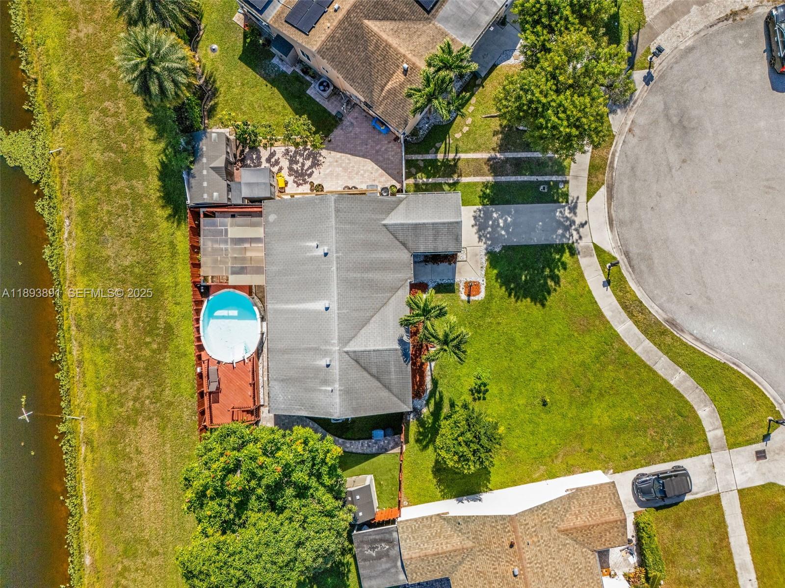 9801 Ridgecreek Rd, Boca Raton FL 33496