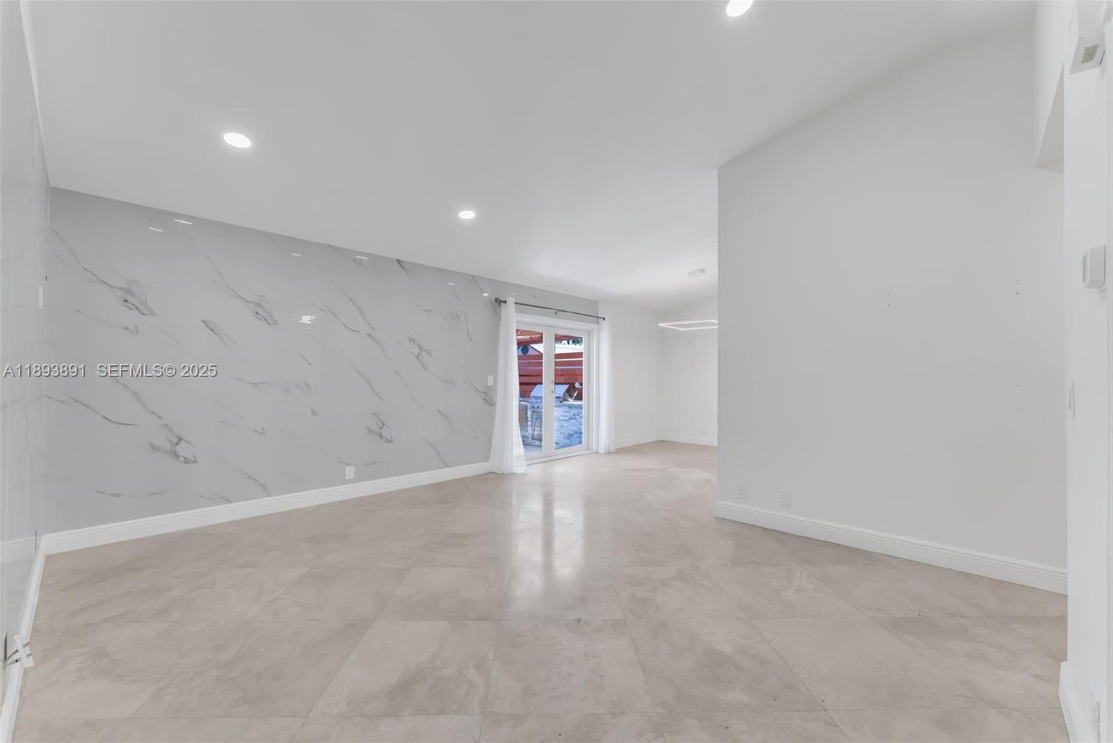 9801 Ridgecreek Rd, Boca Raton FL 33496