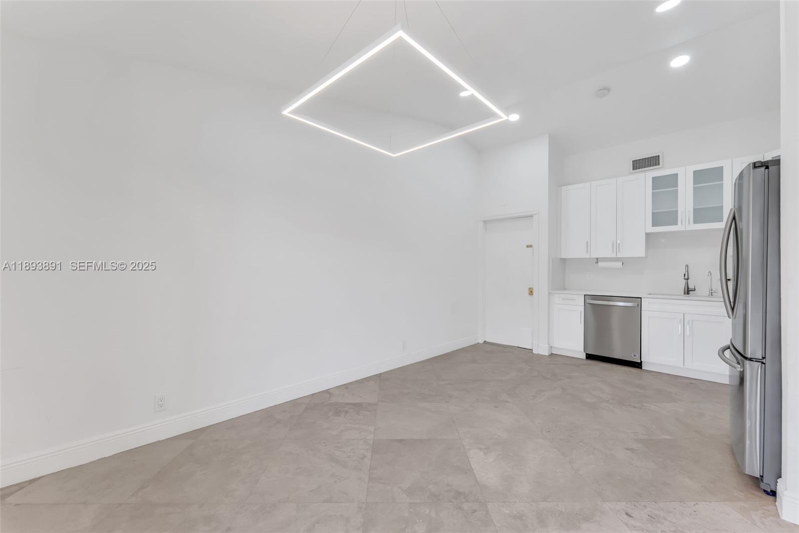9801 Ridgecreek Rd, Boca Raton FL 33496