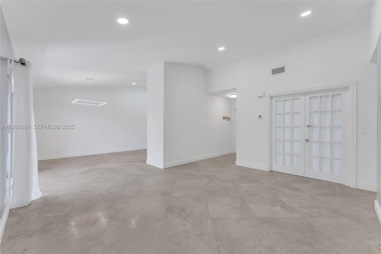 9801 Ridgecreek Rd, Boca Raton FL 33496