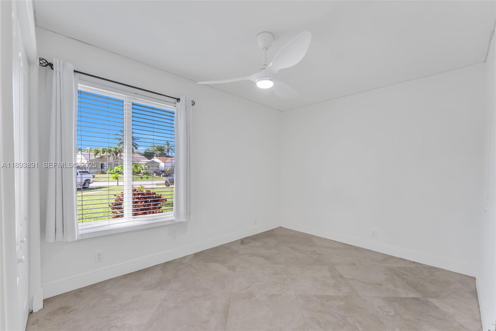 9801 Ridgecreek Rd, Boca Raton FL 33496