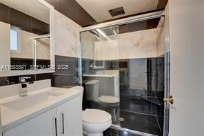 9801 Ridgecreek Rd, Boca Raton FL 33496