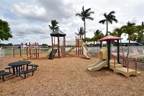 9801 Ridgecreek Rd, Boca Raton FL 33496