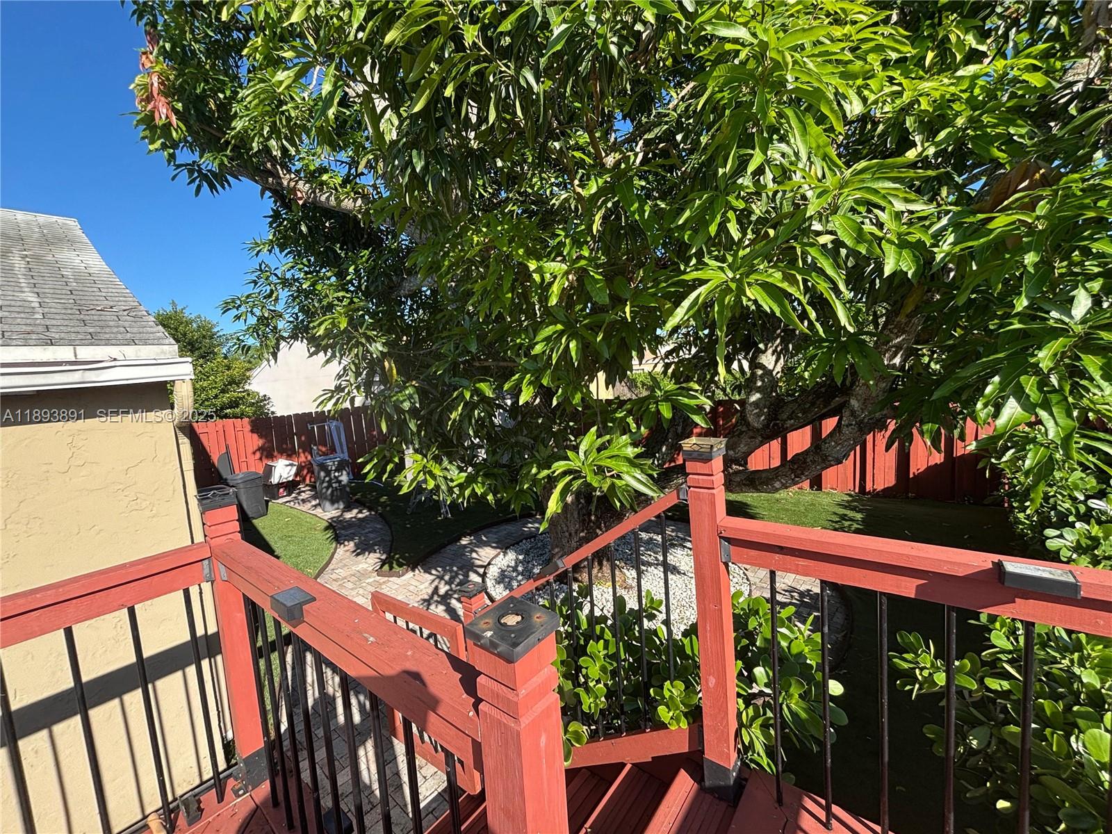 9801 Ridgecreek Rd, Boca Raton FL 33496