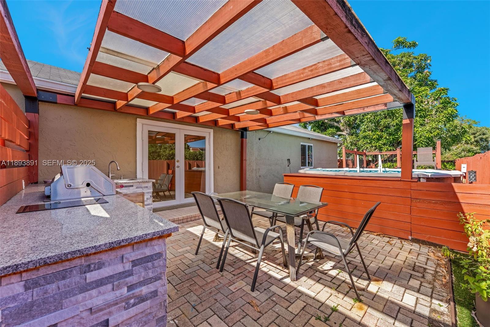 9801 Ridgecreek Rd, Boca Raton FL 33496