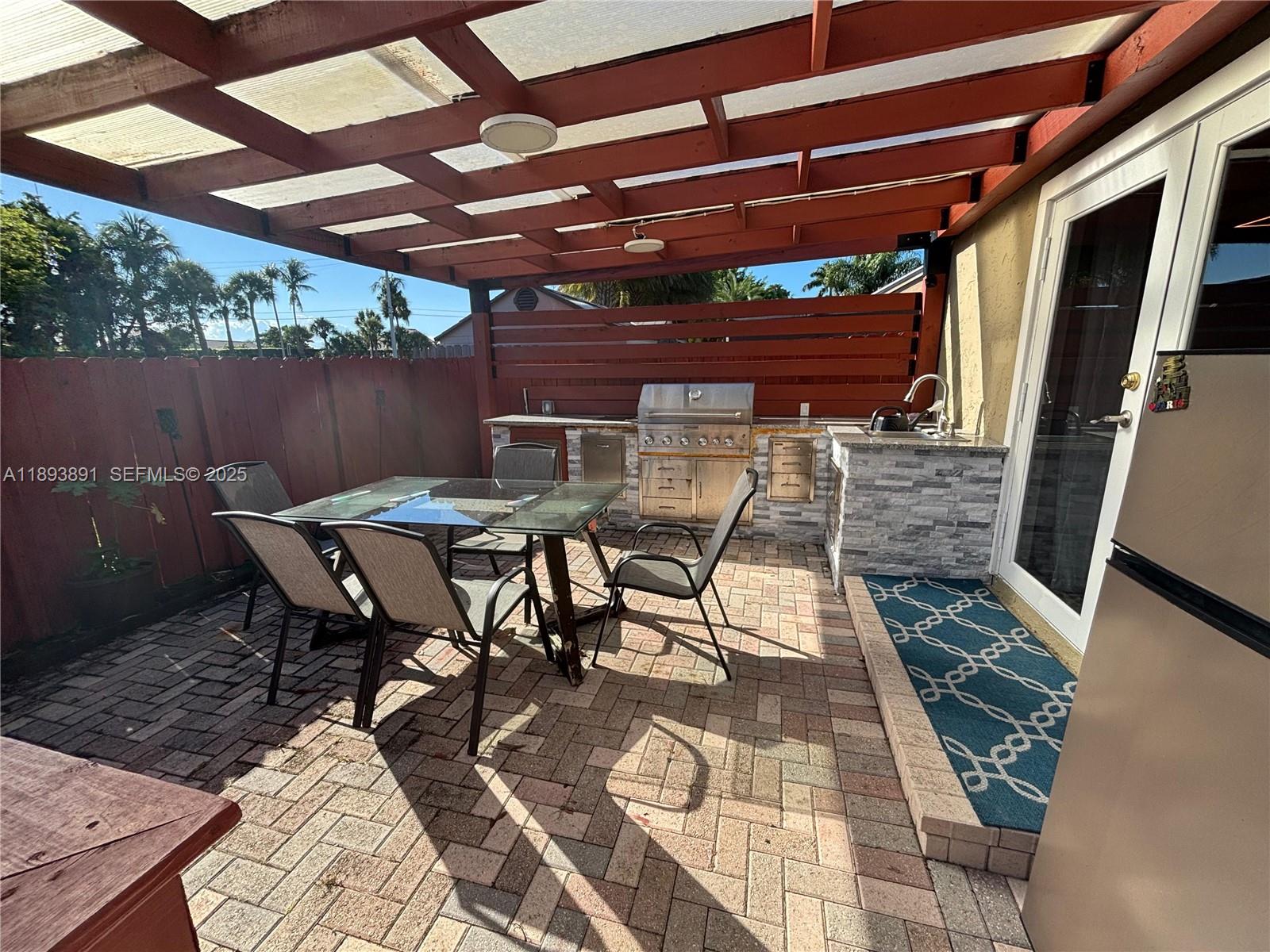 9801 Ridgecreek Rd, Boca Raton FL 33496