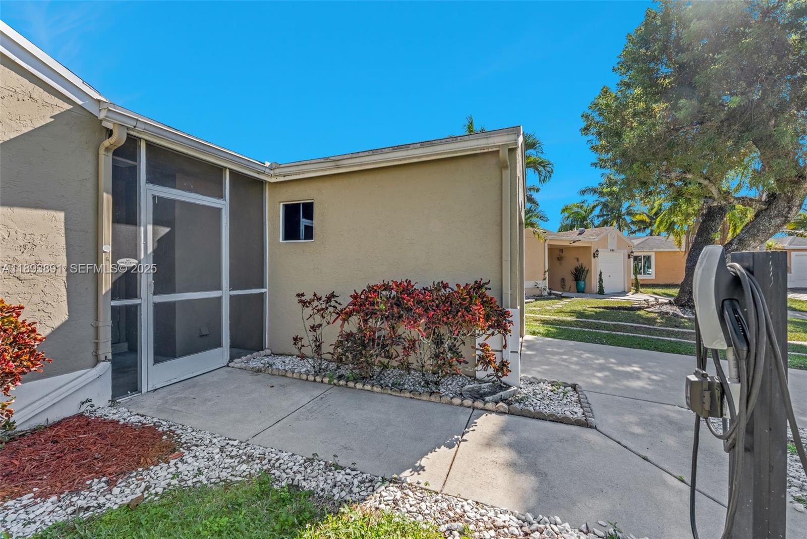 9801 Ridgecreek Rd, Boca Raton FL 33496
