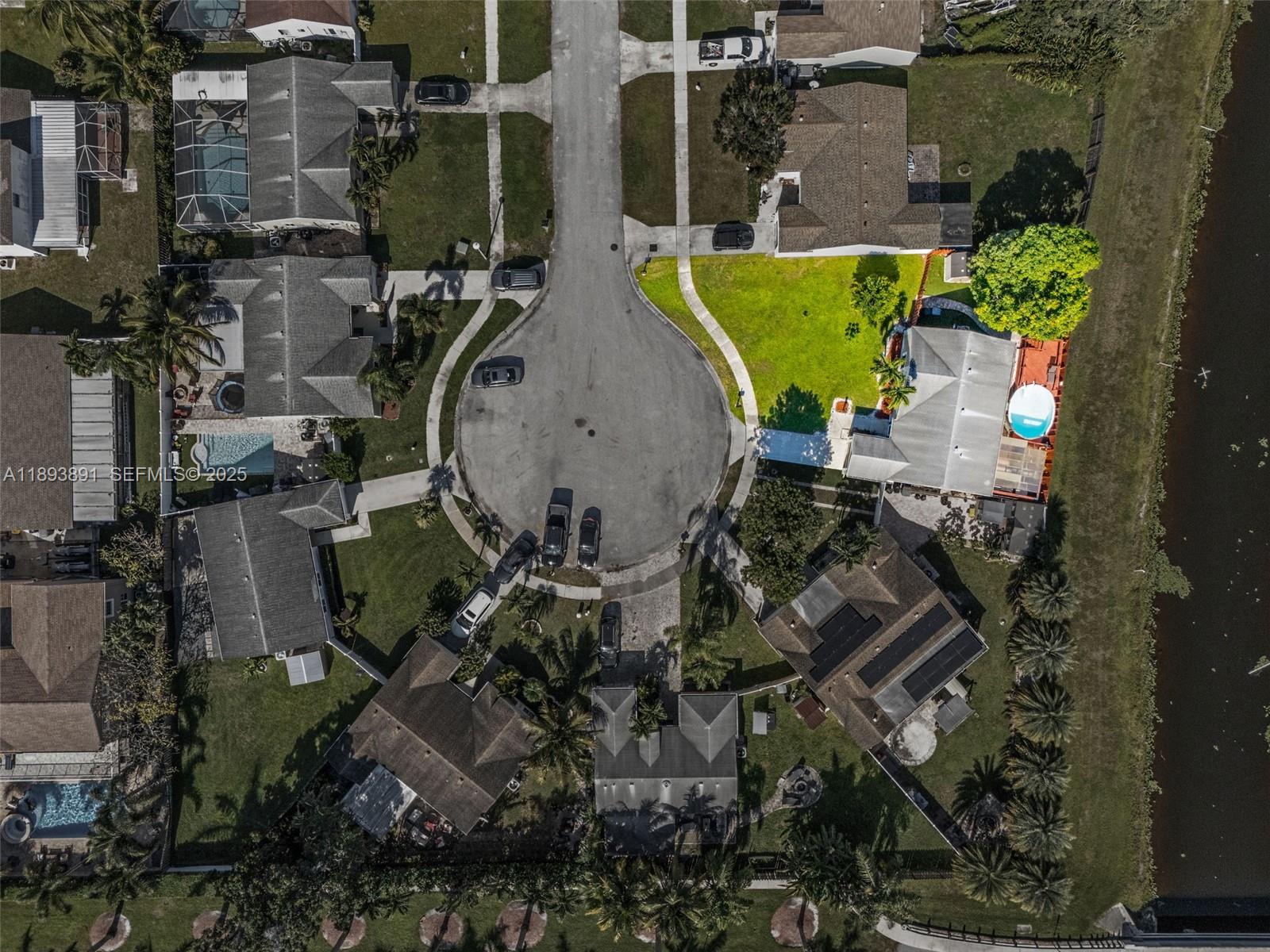 9801 Ridgecreek Rd, Boca Raton FL 33496