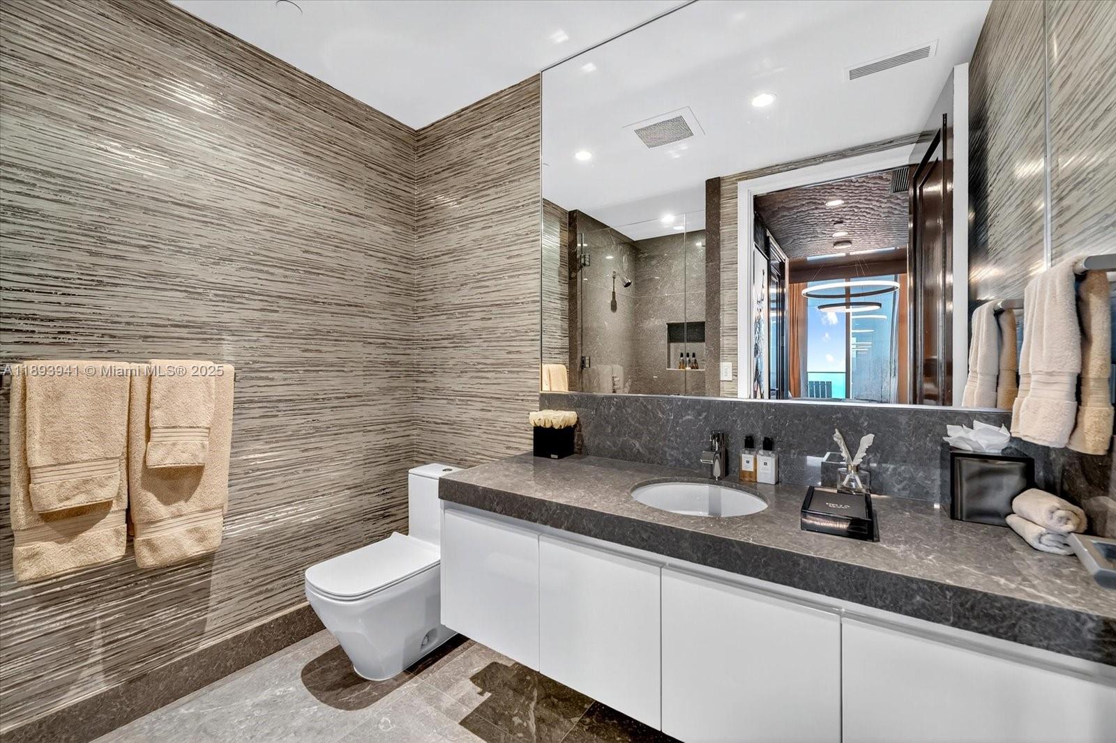 17901 Collins Ave #1804, Sunny Isles Beach FL 33160