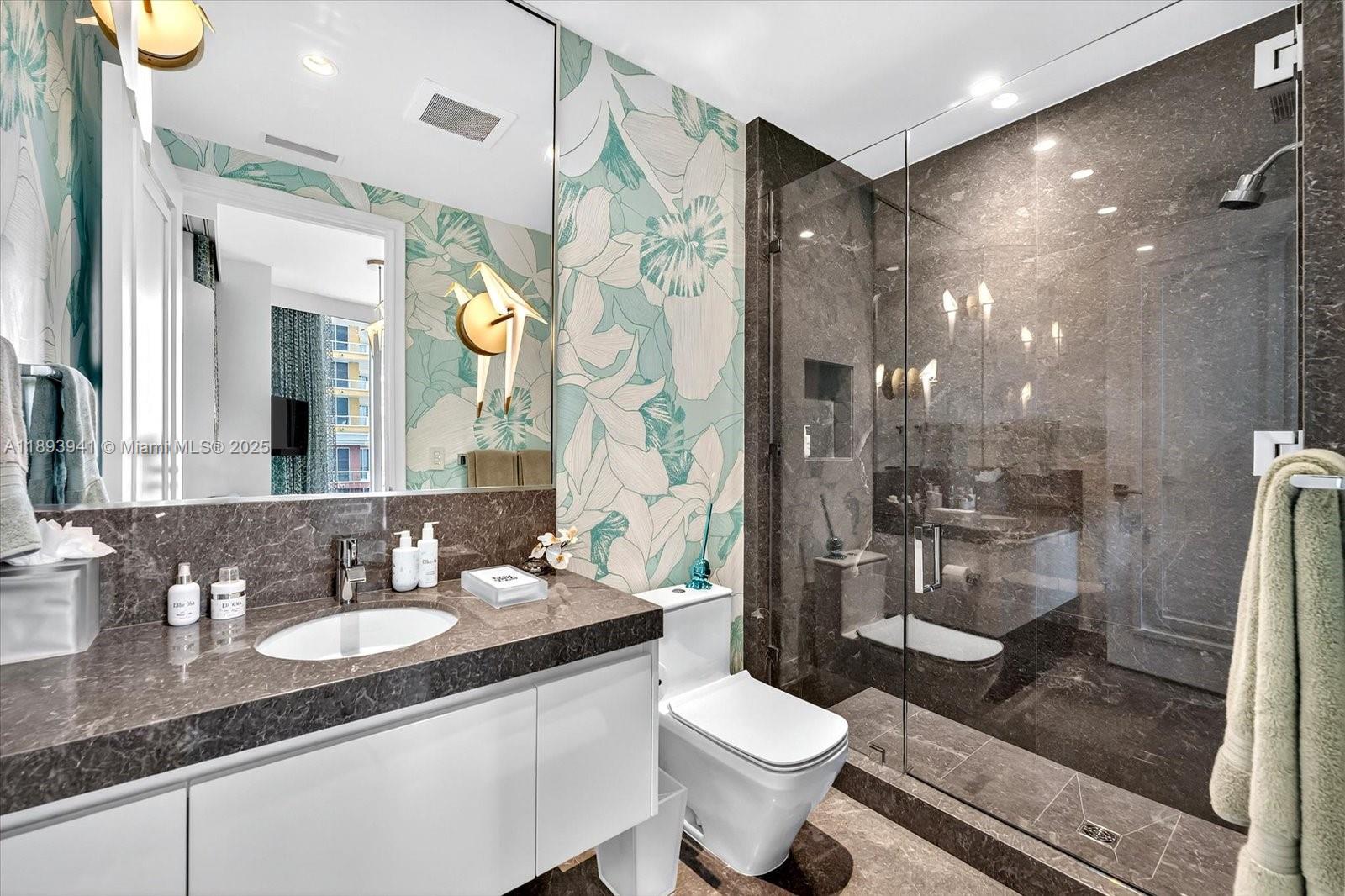 17901 Collins Ave #1804, Sunny Isles Beach FL 33160