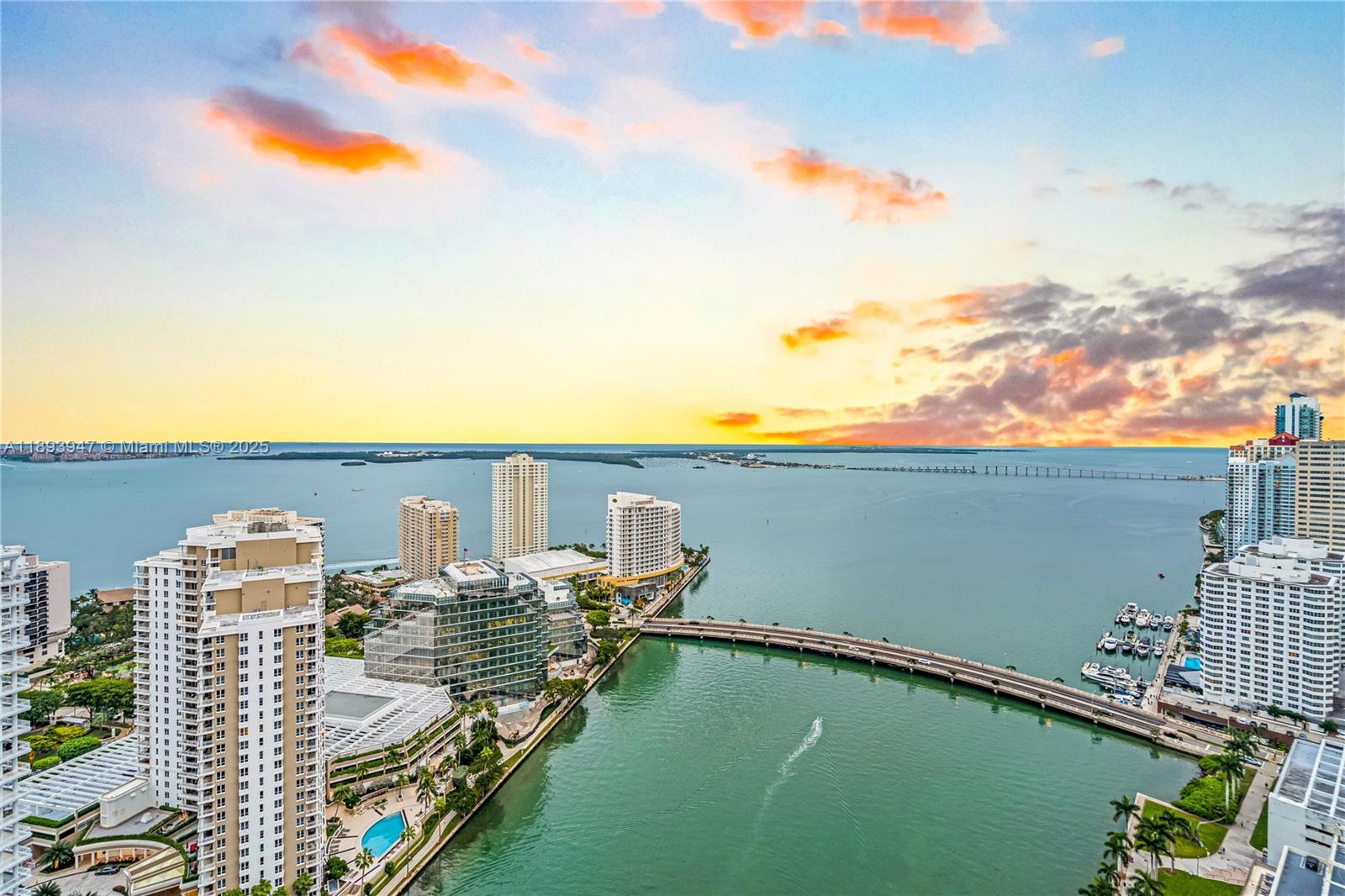 495 Brickell Ave #3502, Miami FL 33131