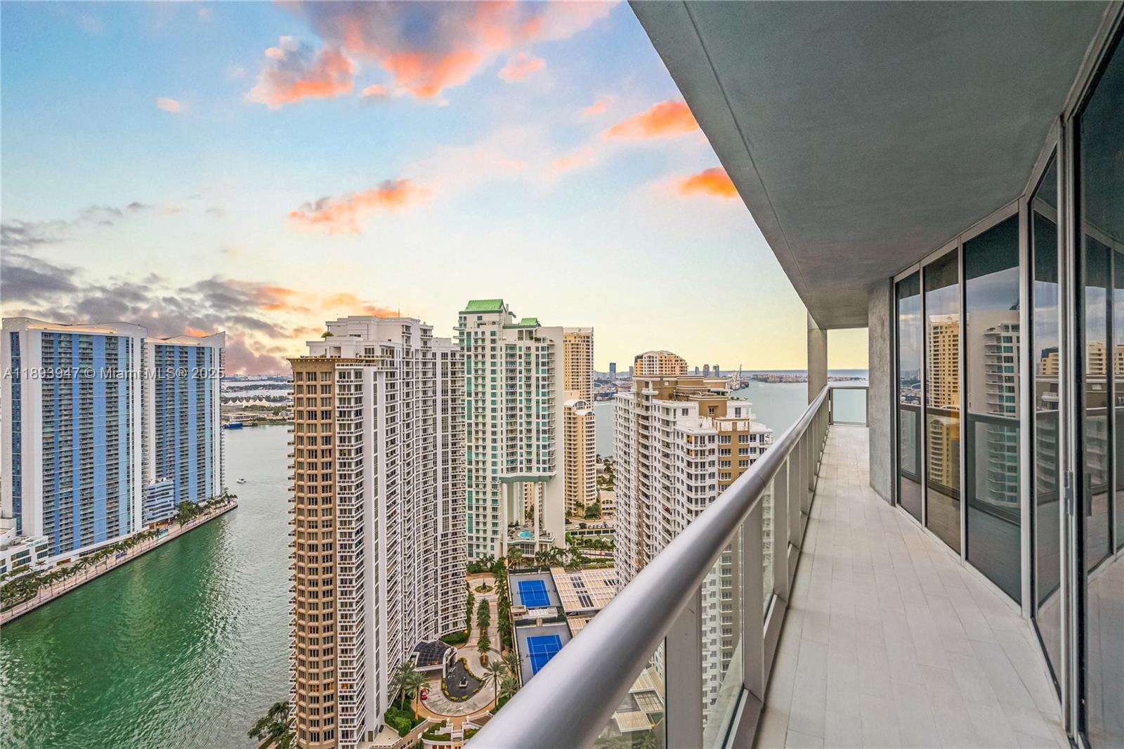 495 Brickell Ave #3502, Miami FL 33131