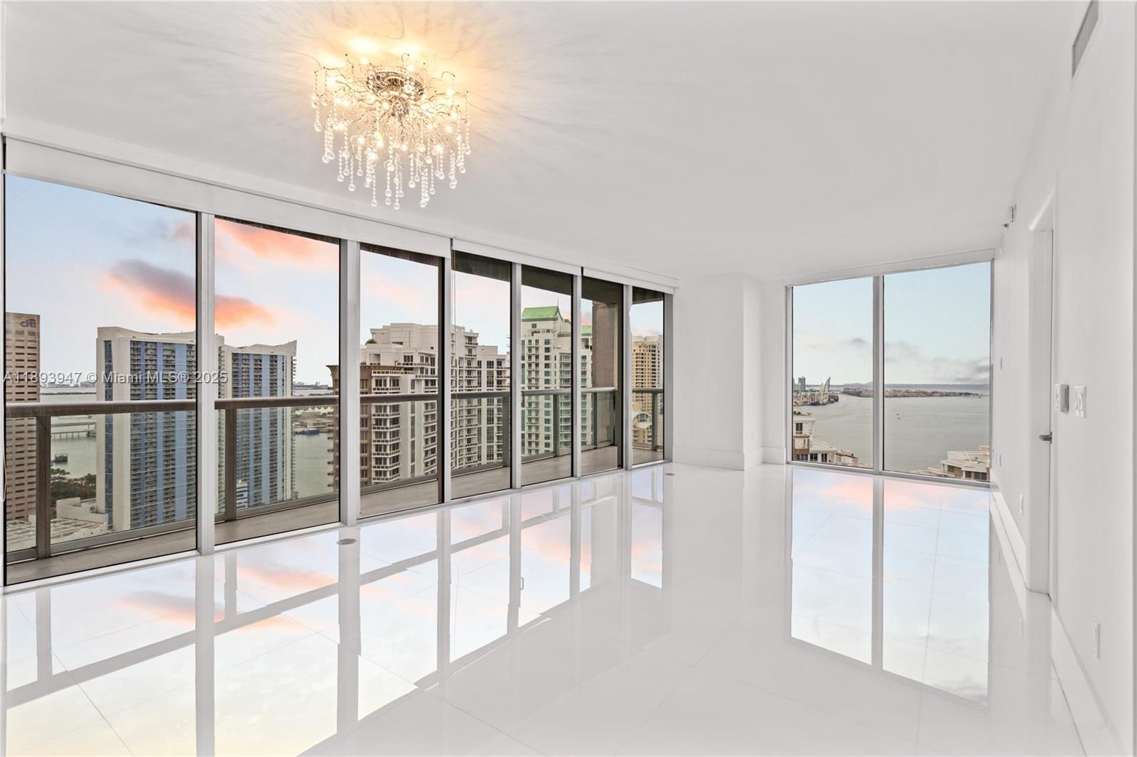 495 Brickell Ave #3502, Miami FL 33131