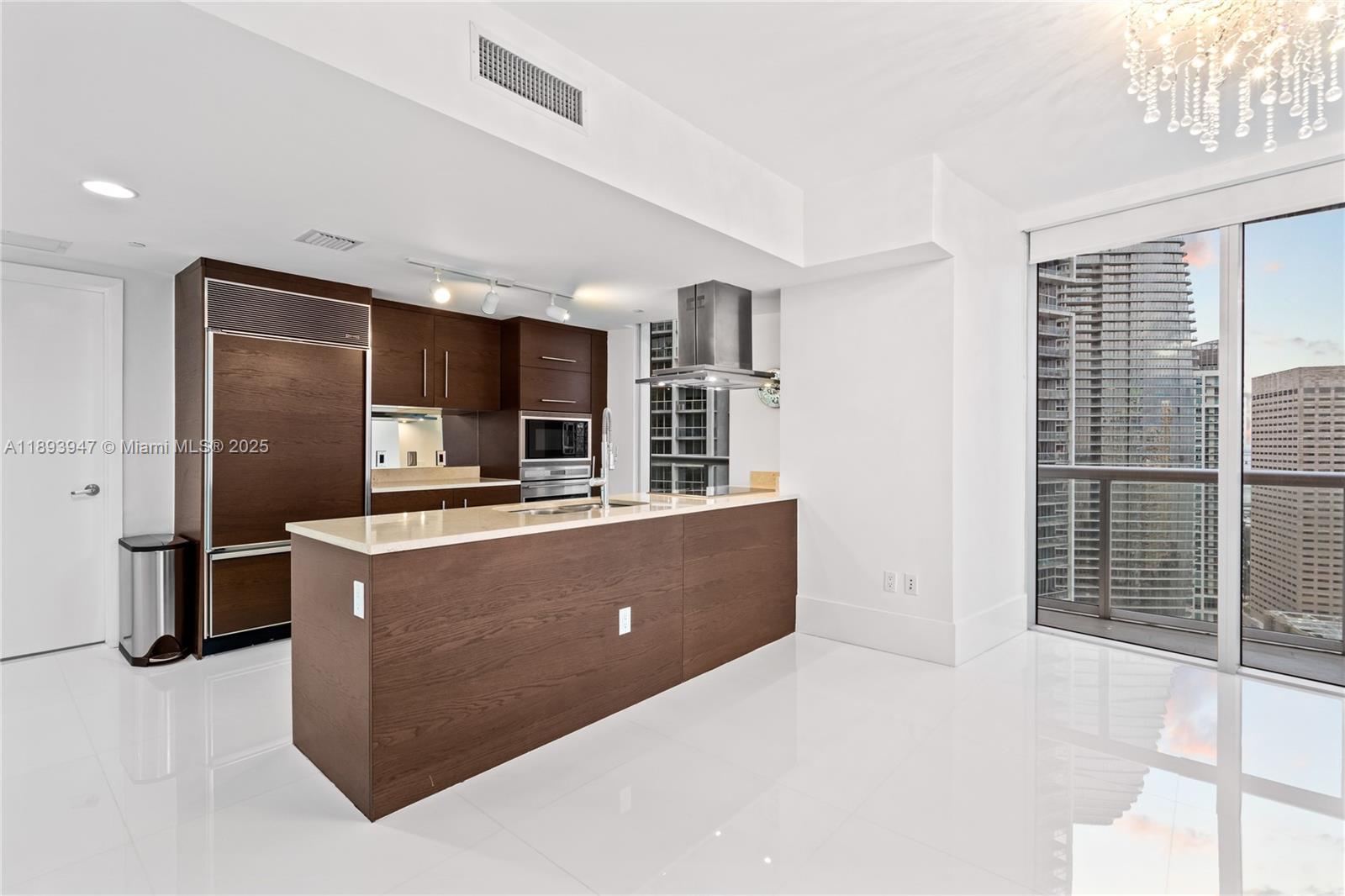 495 Brickell Ave #3502, Miami FL 33131