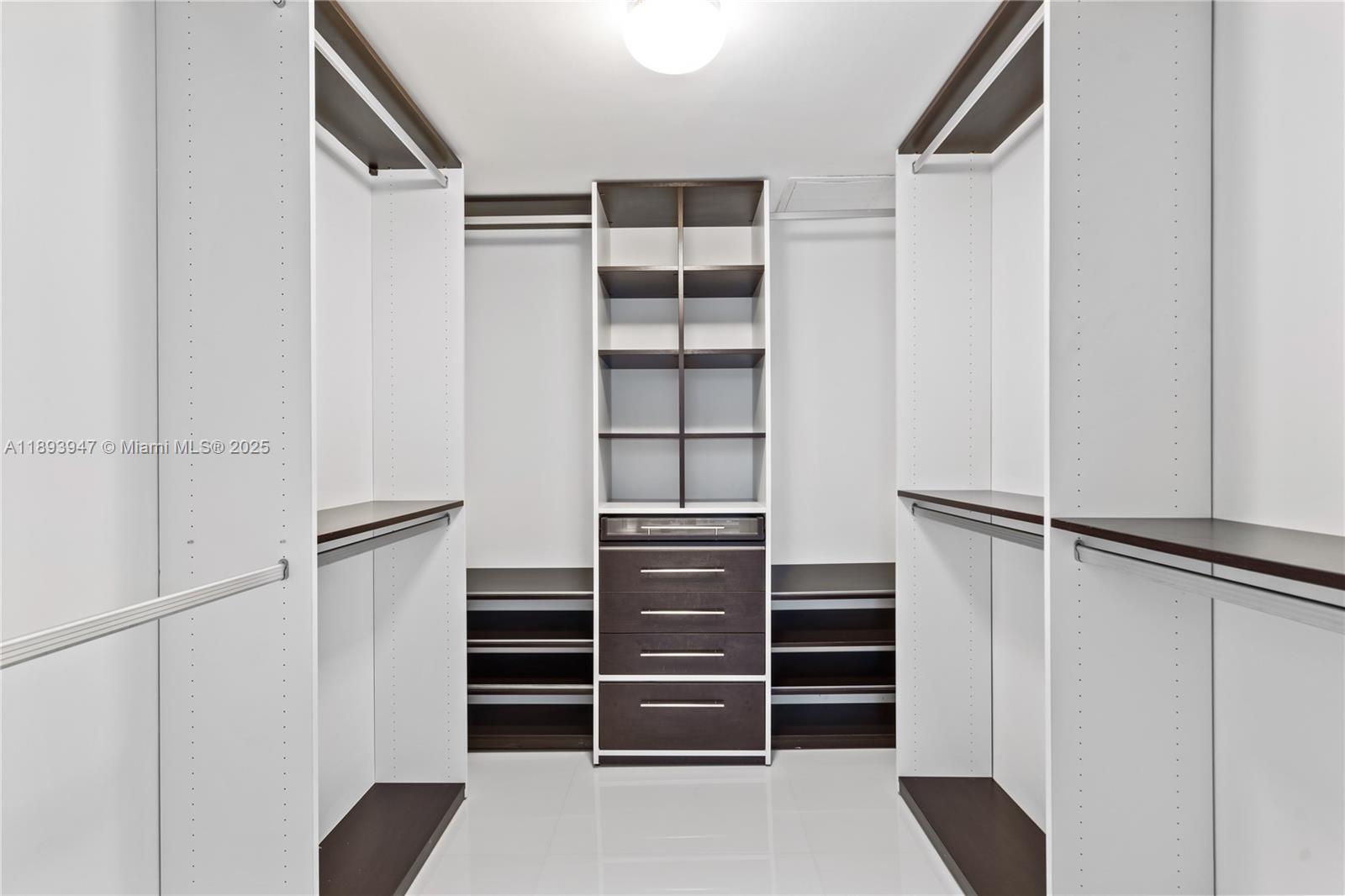 495 Brickell Ave #3502, Miami FL 33131