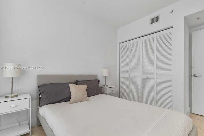 41 SE 5th St #308, Miami FL 33131