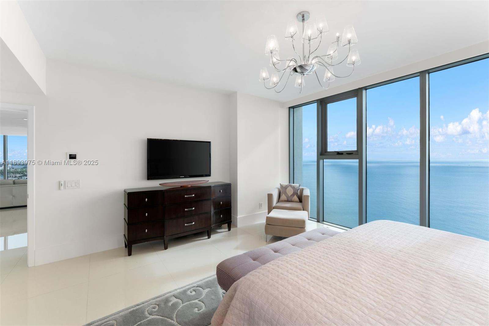 6899 Collins Ave #LPH04, Miami Beach FL 33141