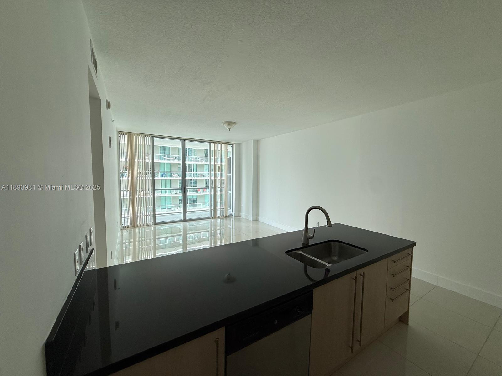 79 SW 12th St #1608-S, Miami FL 33130
