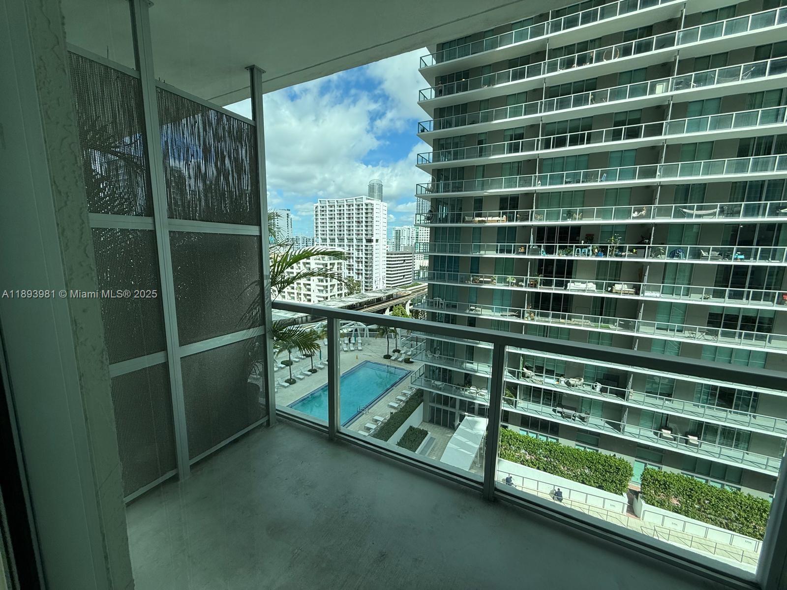 79 SW 12th St #1608-S, Miami FL 33130